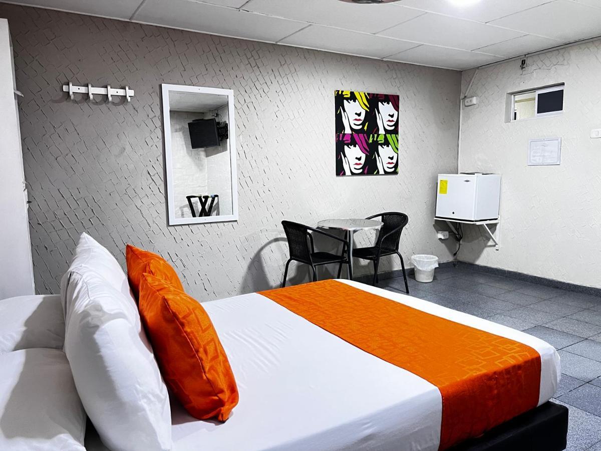Hotel Casa Boston Inn บาร์รังกีญา ภายนอก รูปภาพ